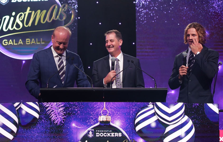 LYON_BALL_940.jpg Mark Readings speaks with Ross Lyon and Nat Fyfe. - Fremantle,Fremantle Dockers